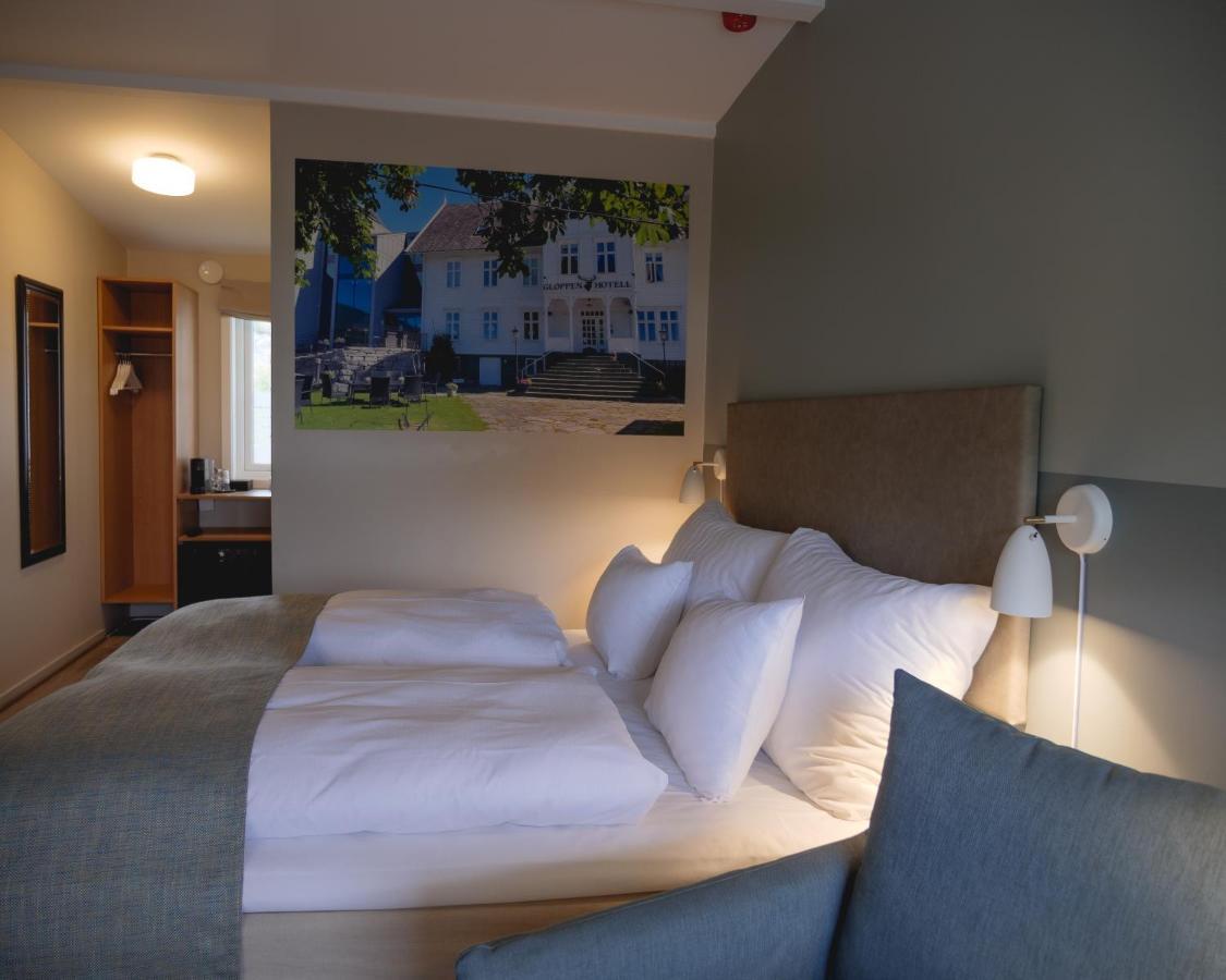 Strand Hotel Fevik - By Classic Norway Hotels Экстерьер фото